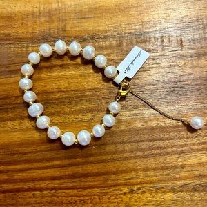 NWT Amanda Blu gold spaced adjustable pearl bracelet